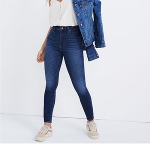 Madewell Curvey high rise skinny jeans!